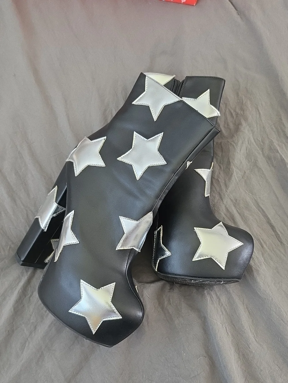 Black Star Appliqué Platform Ankle Boots